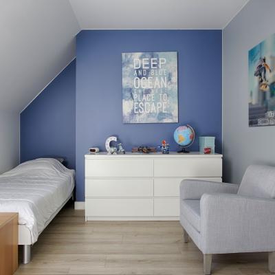 Du bleu pour une chambre d'enfant par Peggy Guezello 1001 idées