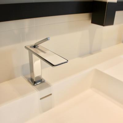 Modernisation d'une maison avec cuisine ilot et verriere